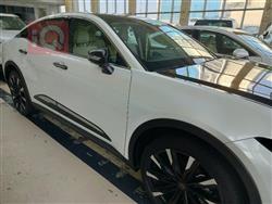 تويوتا كراون سيجنيا